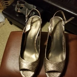 Peep Toe Sling Back Pump